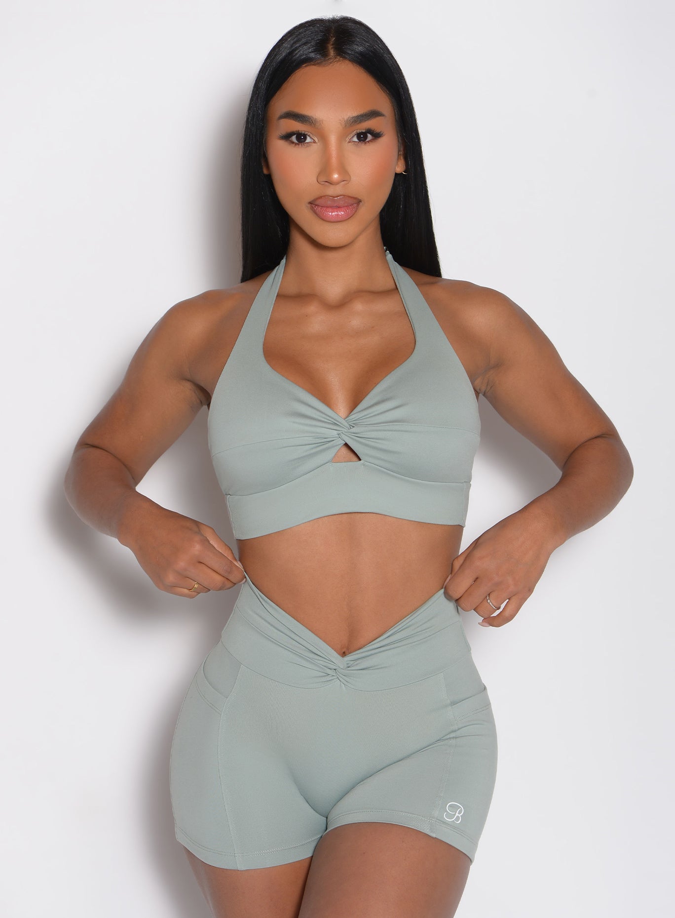 Backless Knot Bra - Image 4