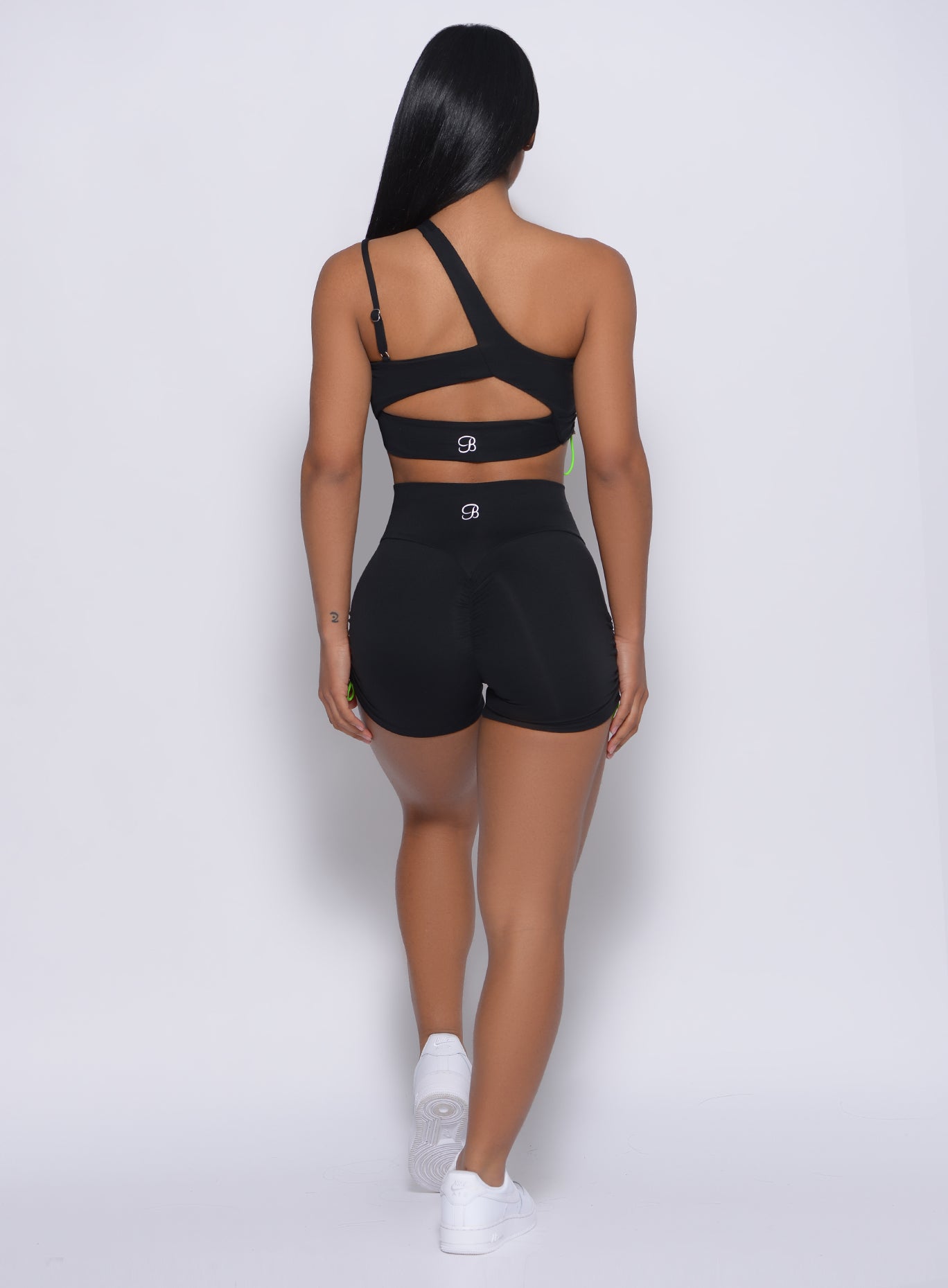 Contour Toggle Shorts - Image 4