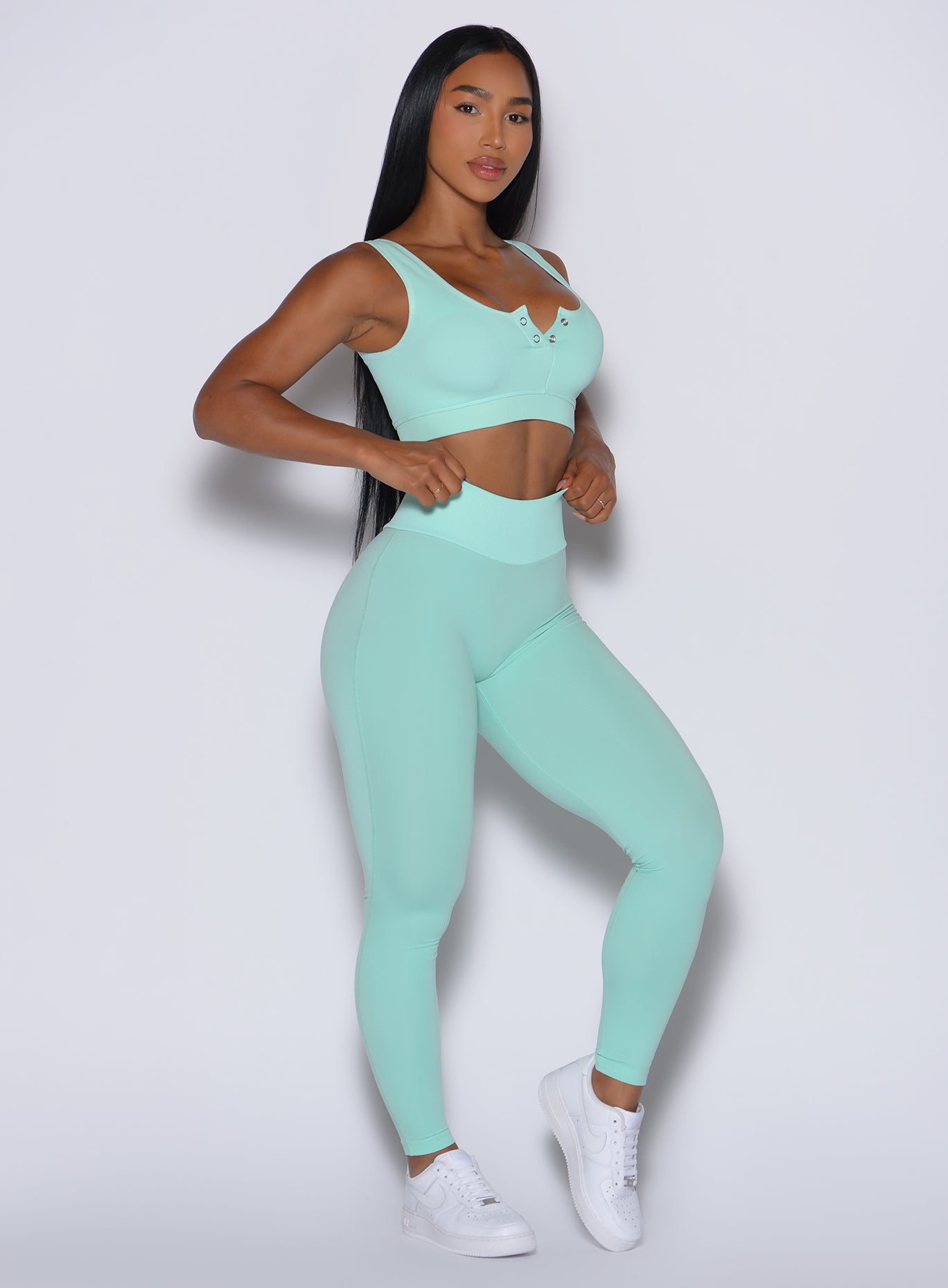 Figure Leggings - Image 5