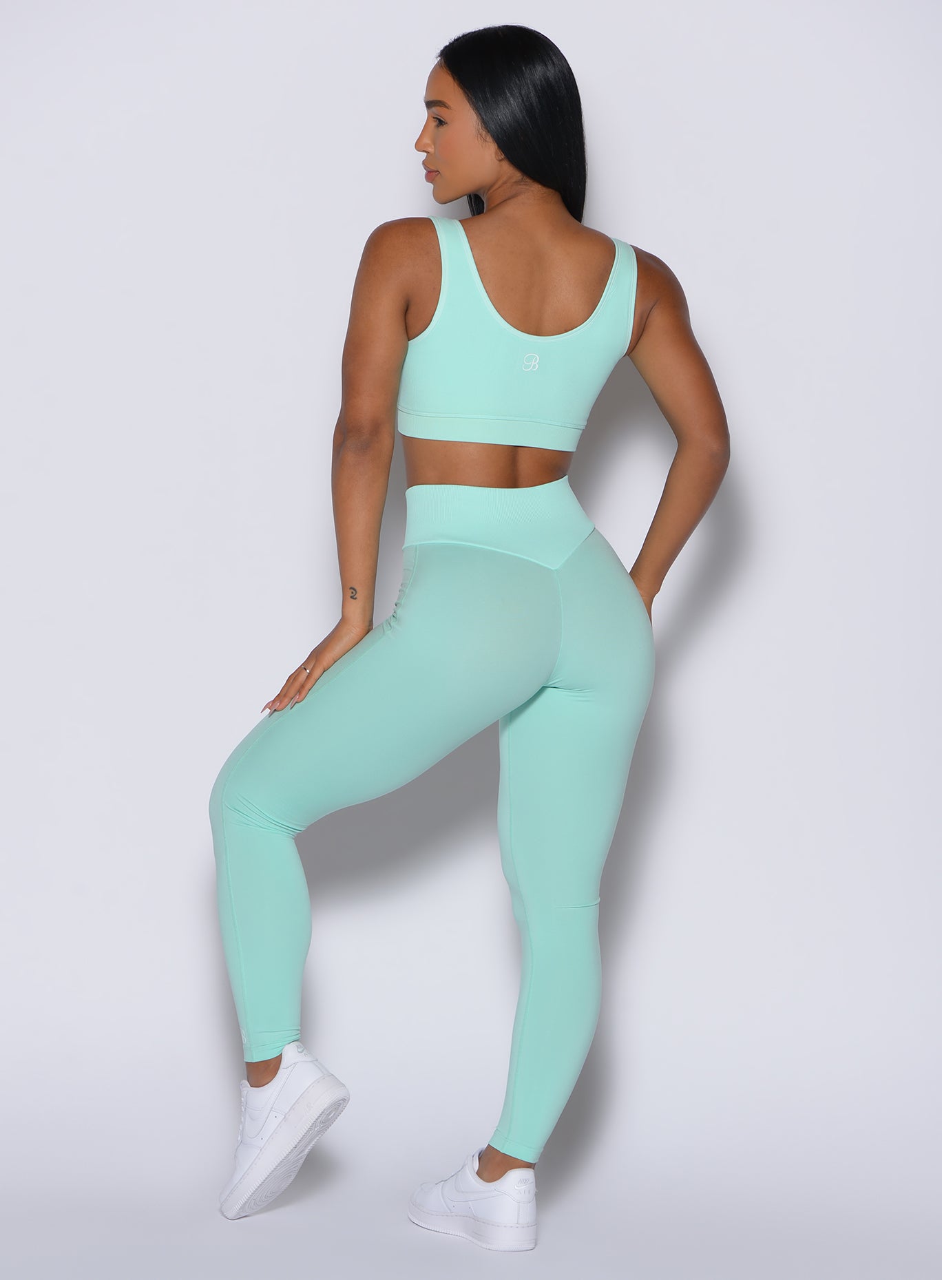 Figure Leggings - Image 2