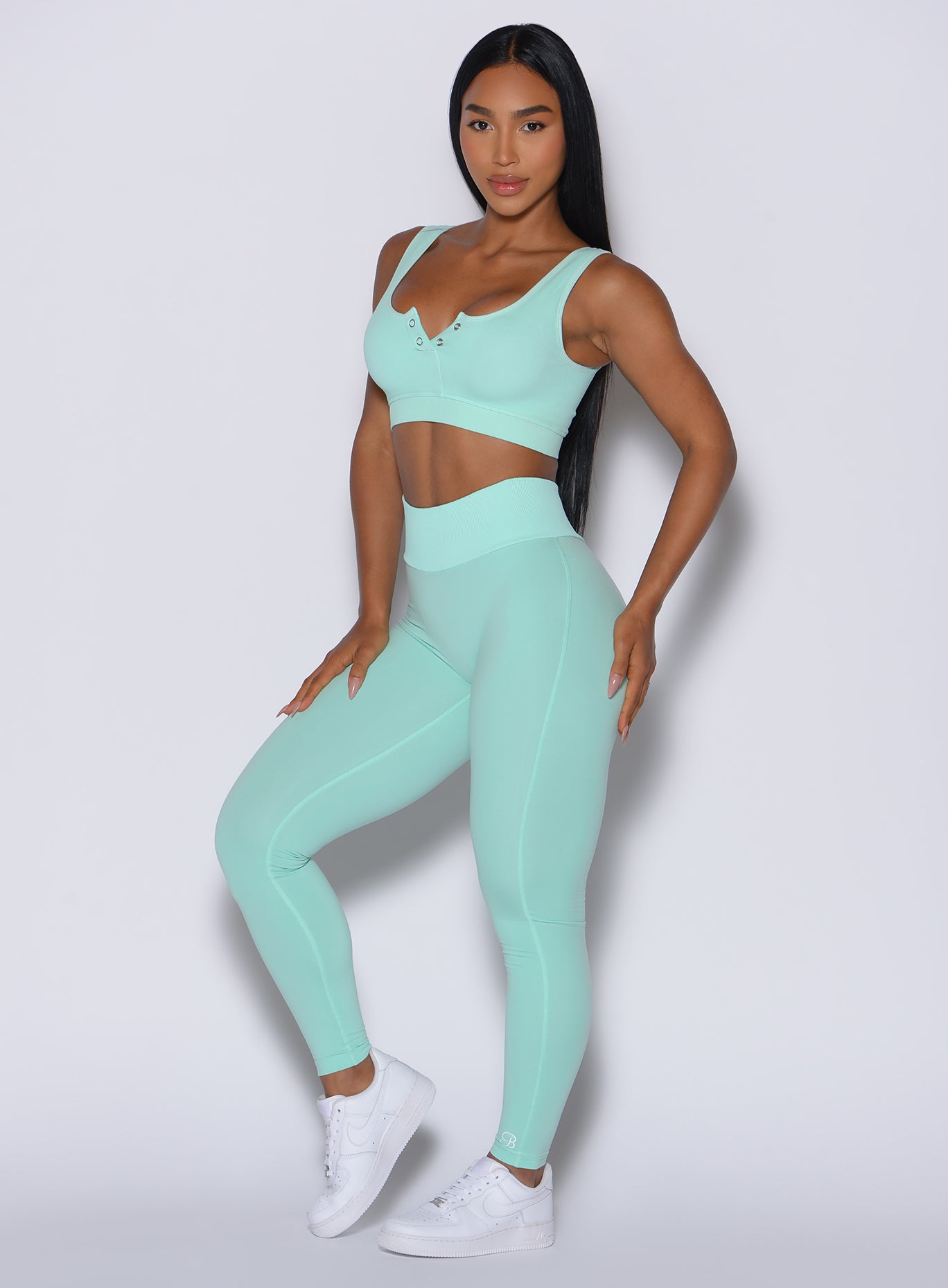 Figure Leggings - Image 3